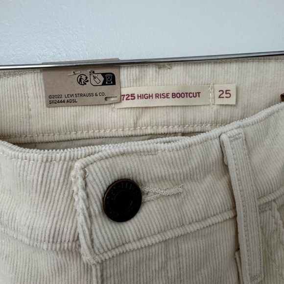 LEVIS 726 High-Rise Corduroy Pants - Cream - Size 25- NWT - Picture 6 of 8